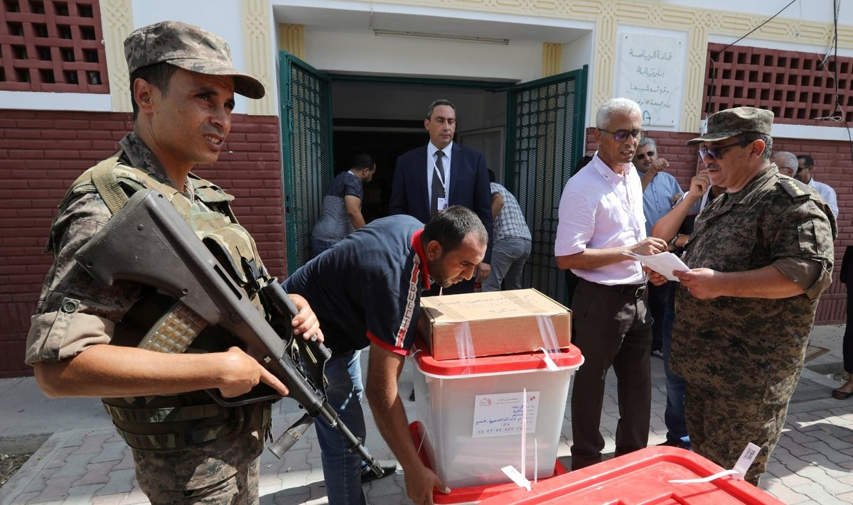 Tunisė vyksta rinkimai