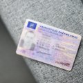 Idėja paversti vairuotojo pažymėjimą asmens tapatybės dokumentu Seime užstrigo