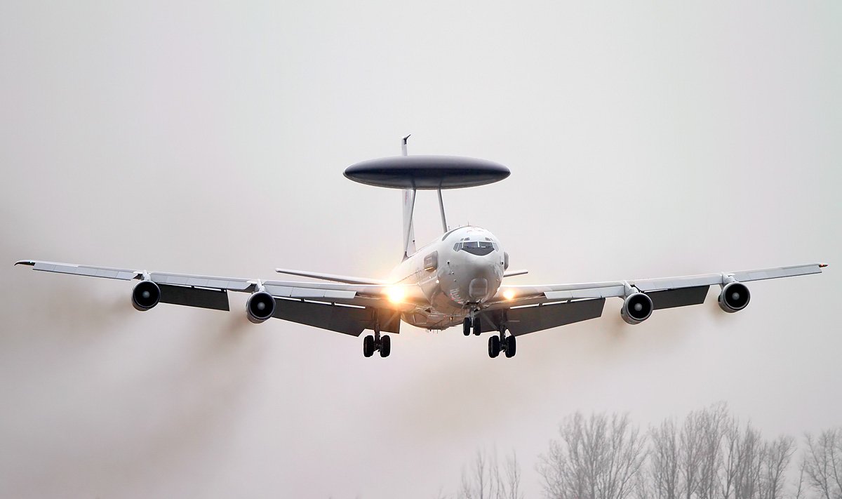 AWACS airplain Boeing E-3A Sentry
