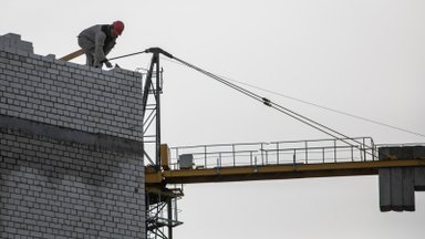 Ekspertai įvertino praėjusių metų BVP: nuo Lietuvos apdirbimo pramonės augimo iki krizės statybų sektoriuje
