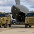 Australija išpildė Zelenskio prašymą: „Bushmaster“ – jau pakeliui į Ukrainą