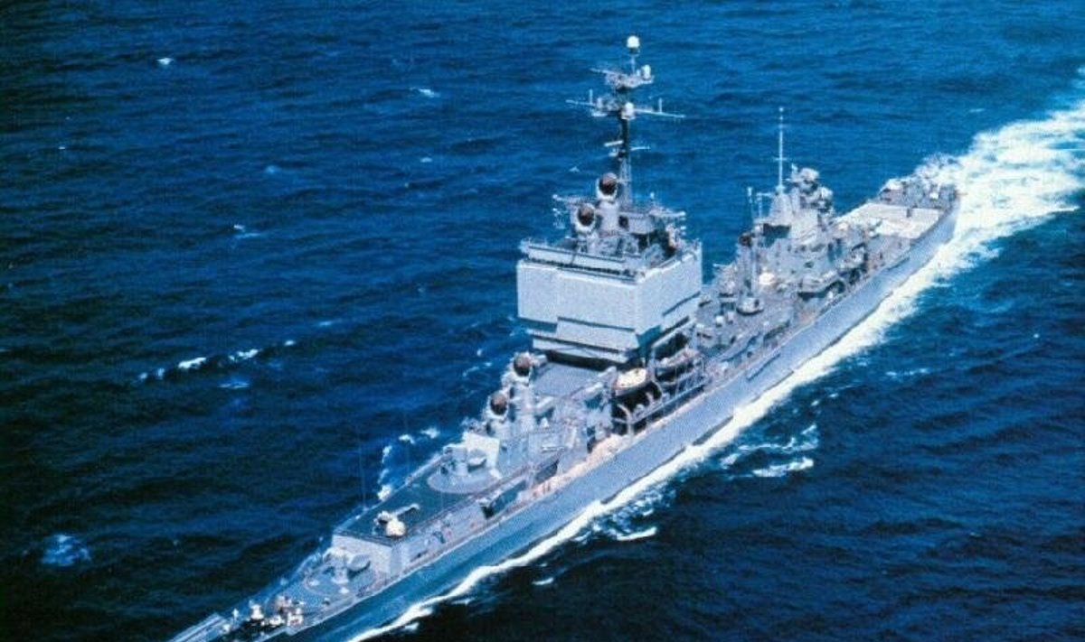 Atominis laivas "USS Long Beach"