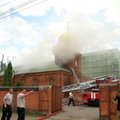 Kaune užsidegė cerkvė, ugniagesiams teko ardyti jos stogą