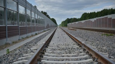 „Teknom“ įdiegė saugias lokomotyvų valdymo sistemas: siekia prisidėti prie geležinkelių nepriklausomybės nuo Rusijos