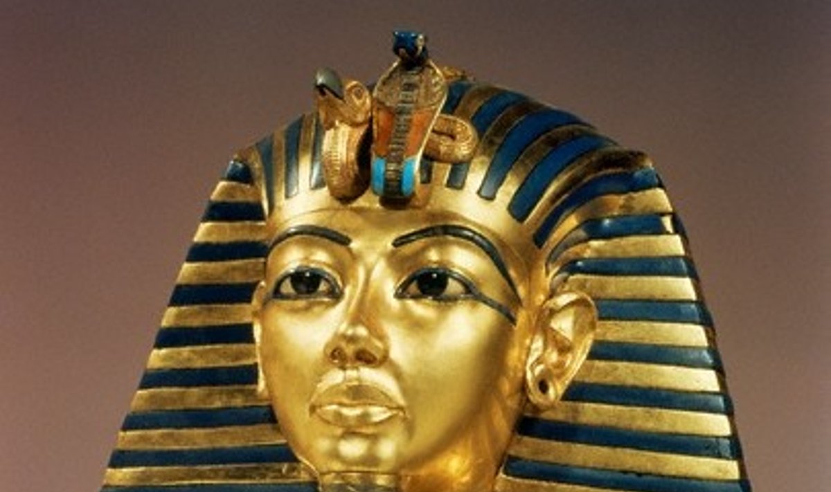 Auksinė Tutanchamono kaukė