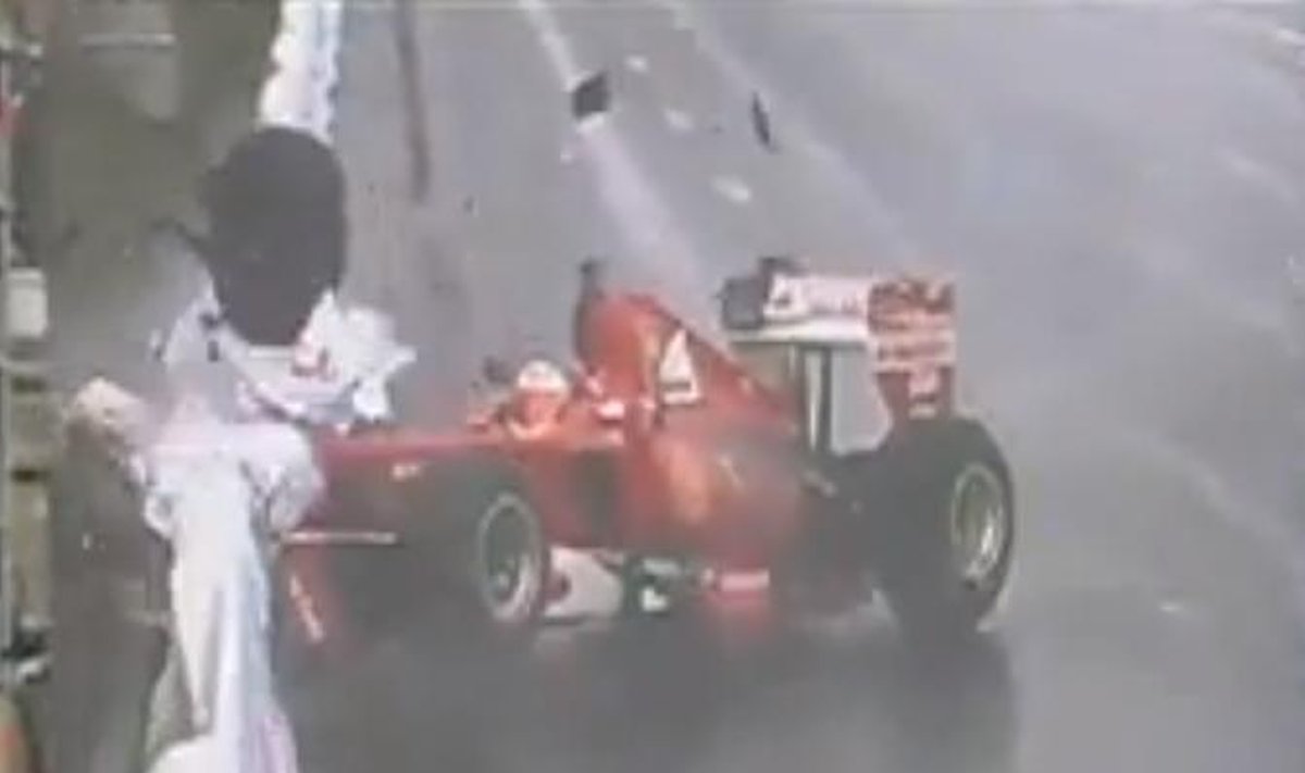 W Moskwie rozbił się samochód Formuły 1