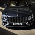 „Bentley“ taupyti degalų neplanuoja – pristatė „Flying Spur“ su W12 varikliu