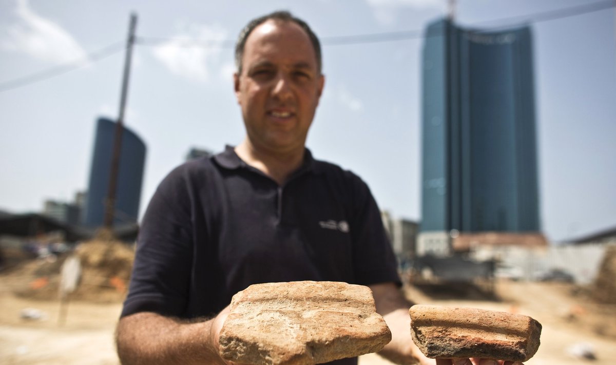 Tel Avive rastos senovės egiptiečių talpos alui