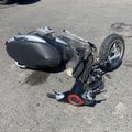 Girtas mopedo vairuotojas sukėlė avariją ir pateko į ligoninę