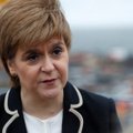 Sturgeon: teismai padėtų nustatyti, ar Škotijos parlamentas gali skelbti teisėtą referendumą