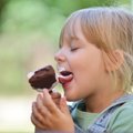 Psichologas pamokė, kaip su vaikais susitarti dėl saldumynų