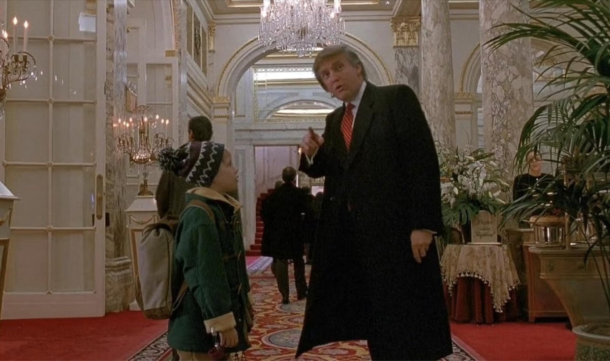 Donaldas Trumpas, kadras iš filmo "Vienas namuose 2"