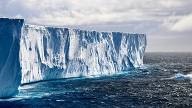 Ar Žemę juosia Antarktidos ledo siena?
