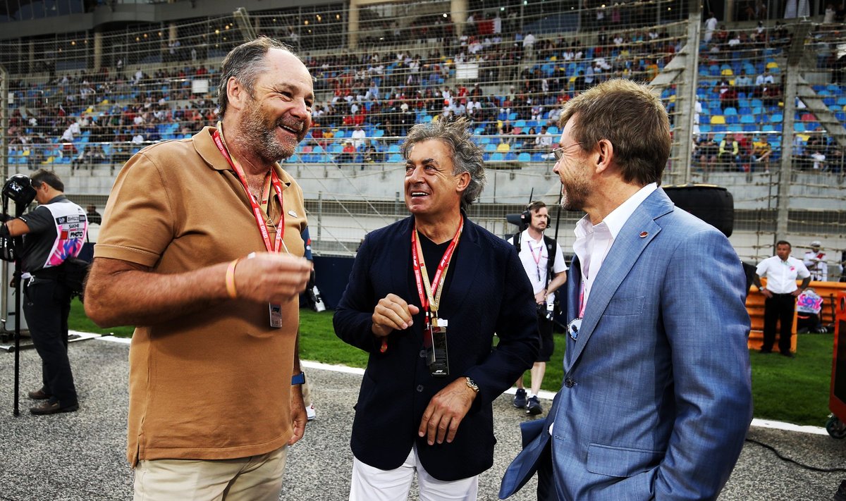 Gerhardas Bergeris (kairėje), Jeanas Alesi, Paulas Stewartas