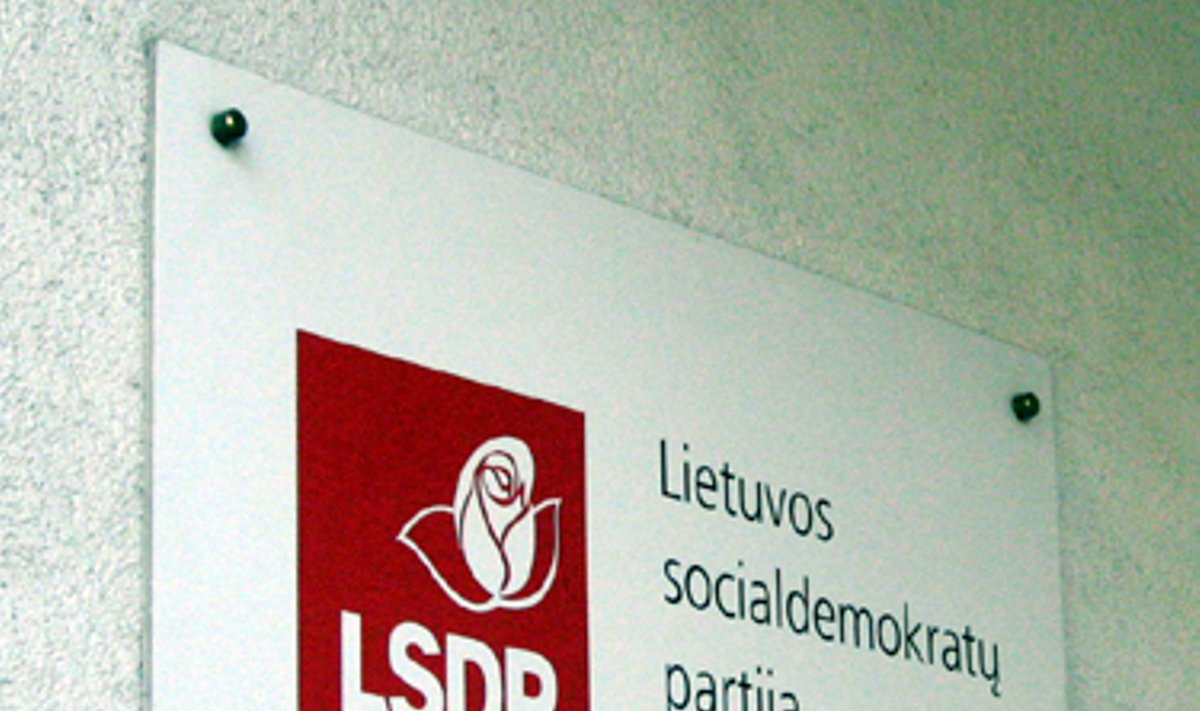 Lietuvos socialdemokratų partijos (LSDP) centrinės būstinės iškaba.