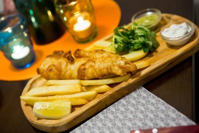 Tradicinis britų patiekalas „fish and chips“
