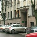 Kauno apskrities viršininko administracijos pareigūnas už kyšį suimtas 10 parų