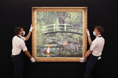 Banksy. Show me the Monet
