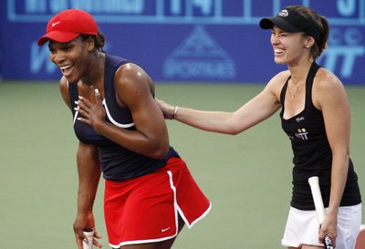 Serena Williams ir Martina Hingis