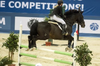 Laura Asadauskaitė-Zadneprovskienė