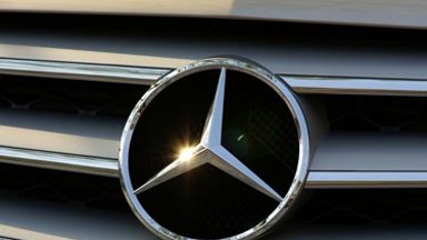 Mercedes случайно рассекретил S63 AMG