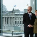Merkel pasisako už „pragmatišką sprendimą“ dėl Šiaurės Airijos