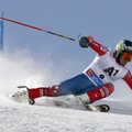 Kalnų slidinėjimo pasaulio taurės vyrų varžybų starte - olimpinio čempiono pergalė