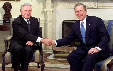 Valdas Adamkus ir George'as Bushas