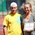 A. Paražinskaitės ir bosnės duetas suklupo neoficialių jaunių pasaulio teniso pirmenybių dvejetų varžybų finale