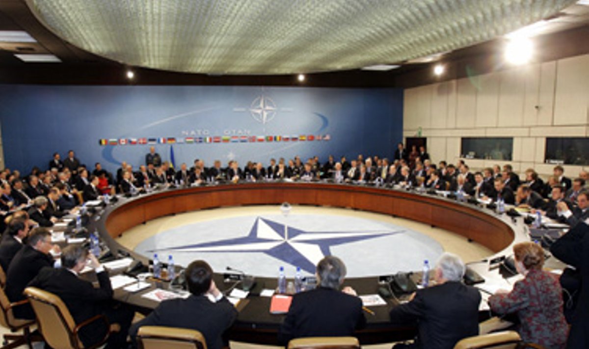 NATO viršūnių susitikimas Briuselyje