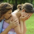Kodėl vyrus suerzina moterų ašaros?