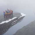 Aukso komanda iškėlė trispalvę ant „Trolio liežuvio“ Norvegijoje