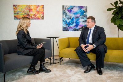 Kornelija Jasiūnaitė, Linas Linkevičius