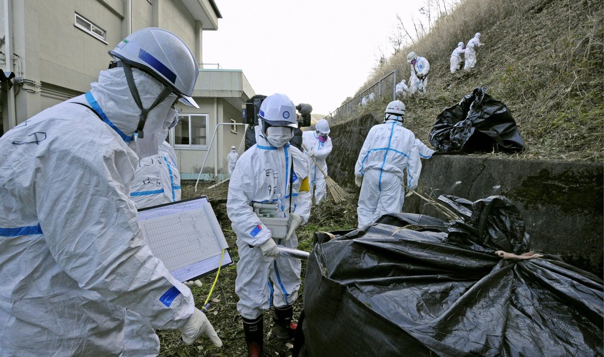 Iš Fukušimos atominės į vandenyną nutekėjo radioaktyvus vanduo
