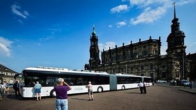 В Германии появился самый длинный в мире автобус