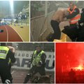 Bosnių fanai po pergalės veržėsi į aikštę ir mėtė kėdes į pareigūnus