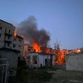 Rusai apšaudė Donecko sritį: po smūgio daugiaaukščiam namui pranešama apie aukas