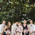 Keturmetės bučinys per mamos vestuves virto interneto sensacija
