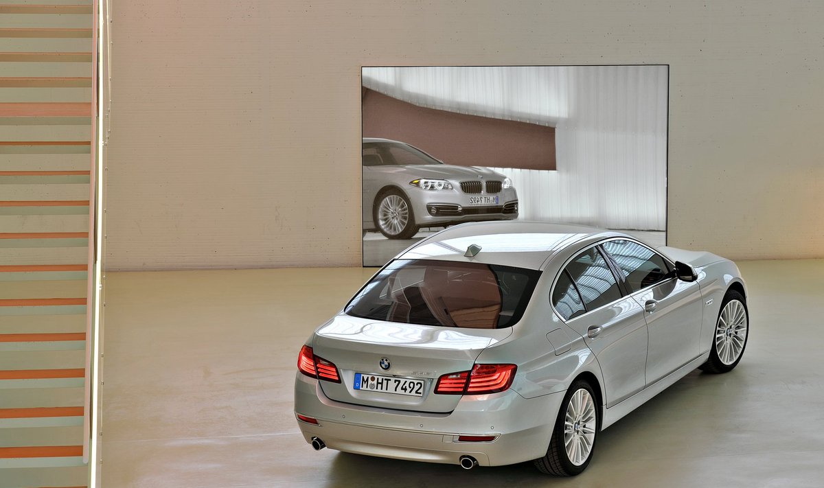 BMW 5 serijos sedanas