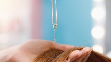 Grožiui – 10 natūralių aliejų: negalėsite atsigėrėti spindinčiais plaukais ir nykstančiomis strijomis