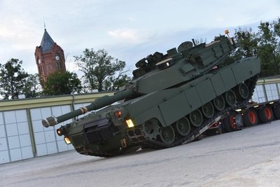 Lenkijos Abrams tankai