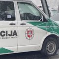 Dėl slidžios kelio dangos Kaune įvyko avarija: vienas asmuo išvežtas į ligoninę