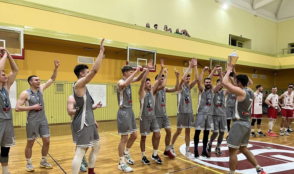 VU studentų krepšinio komanda