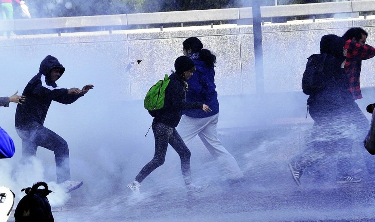 Čilės sostinėje Santjage - neramumai