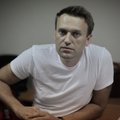 В годовщину выхода фильма "Он вам не Димон" Навальному и его родственникам заблокировали банковские счета