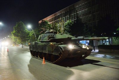 Perversmas Turkijoje, tankas "Sabra"