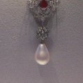 Elizabeth Taylor perlas parduotas už 11,84 mln. dolerių