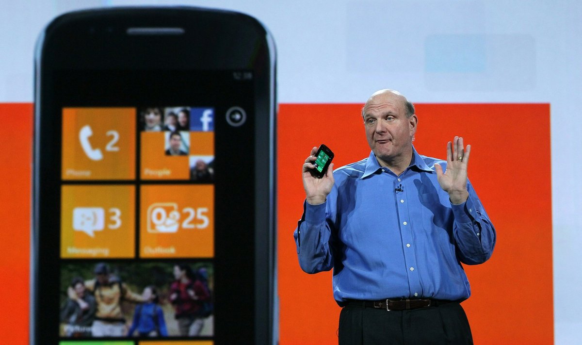  „Microsoft” vadovas Steve'as Ballmeris CES 2011 parodoje