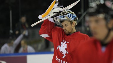 Вратарь литовской сборной по хоккею Армалис будет играть в NHL