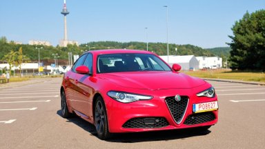 Naudoto „Alfa Romeo Giulia“ testas: kas nusipirkęs nesigailės